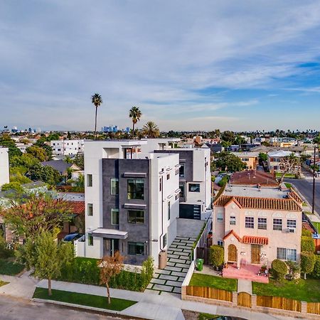 Brand New Modern 5 Bedroom House Pickfair Village Los Angeles Exterior photo